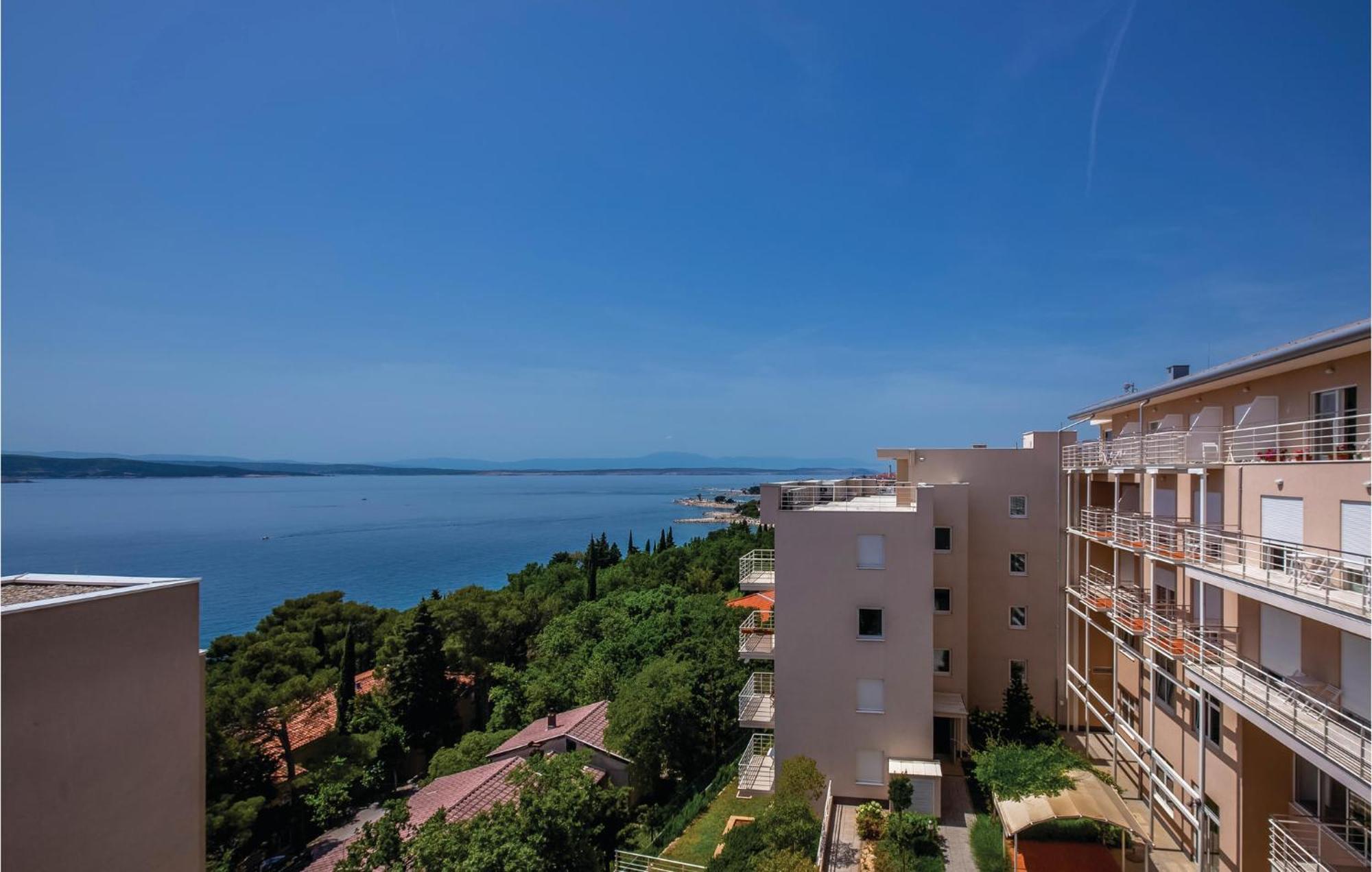 1 Bedroom Nice Apartment In Crikvenica Zewnętrze zdjęcie